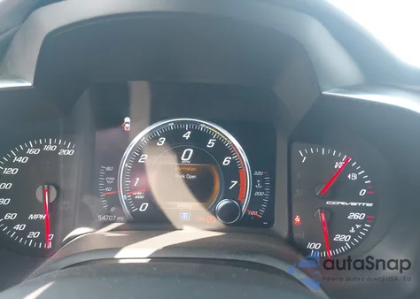 2015 Chevrolet Corvette Stingray Z51 из США, поврежденный, VIN 1G1YL3D73F5119264